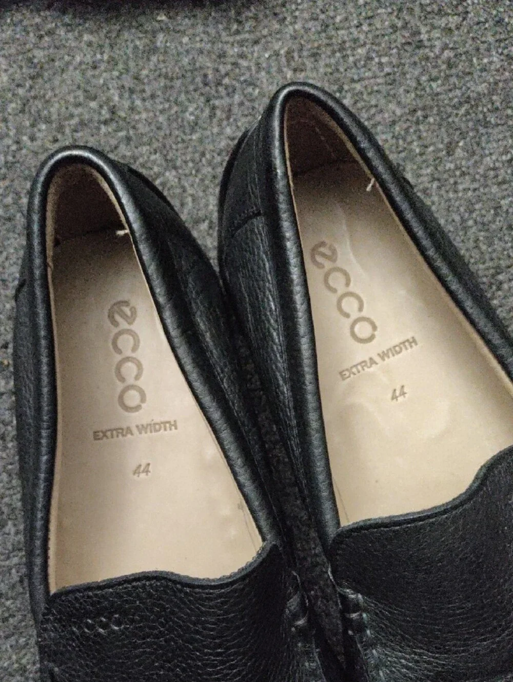 Ecco soft pebbled